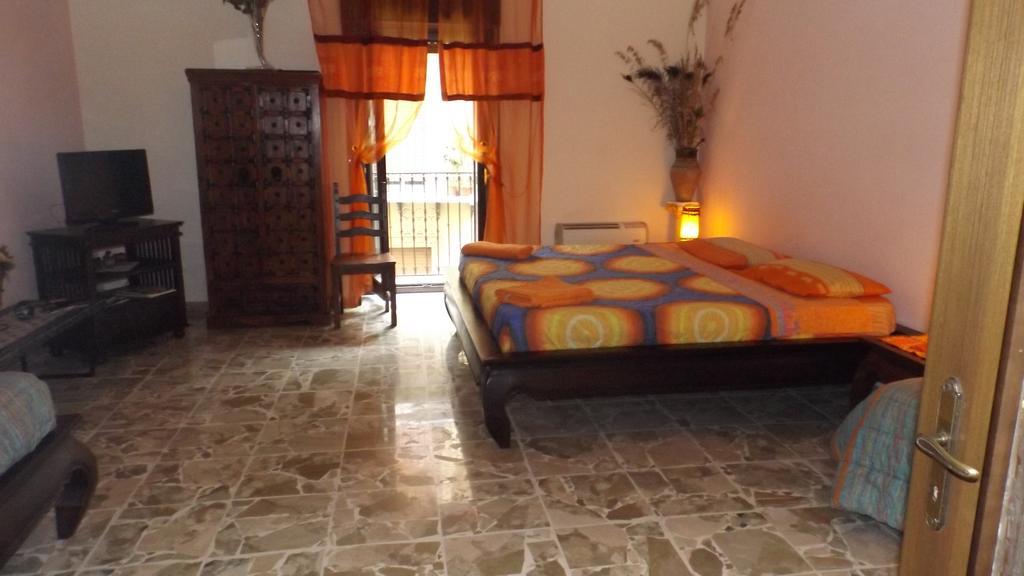 Bed And Breakfast Baobab Пиаца Армерина Екстериор снимка